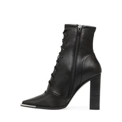 Franny Black - Sm Rebooted