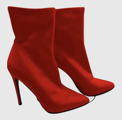 Lovely Red - Sm Rebooted