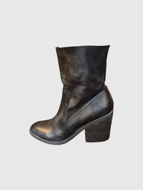 Leather Heeled Zip-Up Boots - Sm Rebooted